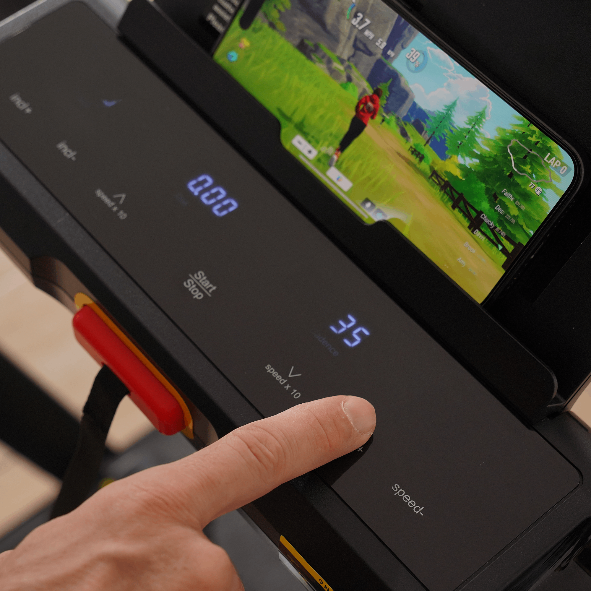 DeerRun X20 Profi Laufband mit 15_ Automatischer Steigung-18-kmh Details